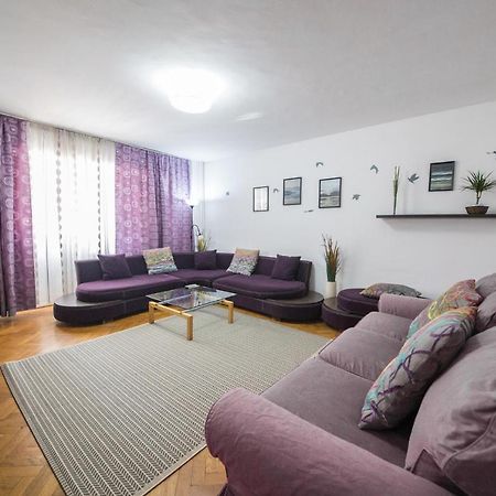 Unirii Cozy Apartment By Olala Homes 부쿠레슈티 외부 사진